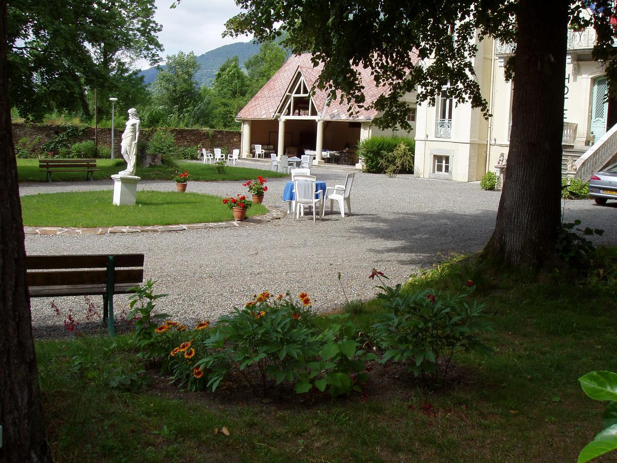 Hôtel Castel de la Pique Bagneres-de-Luchon Exterior foto