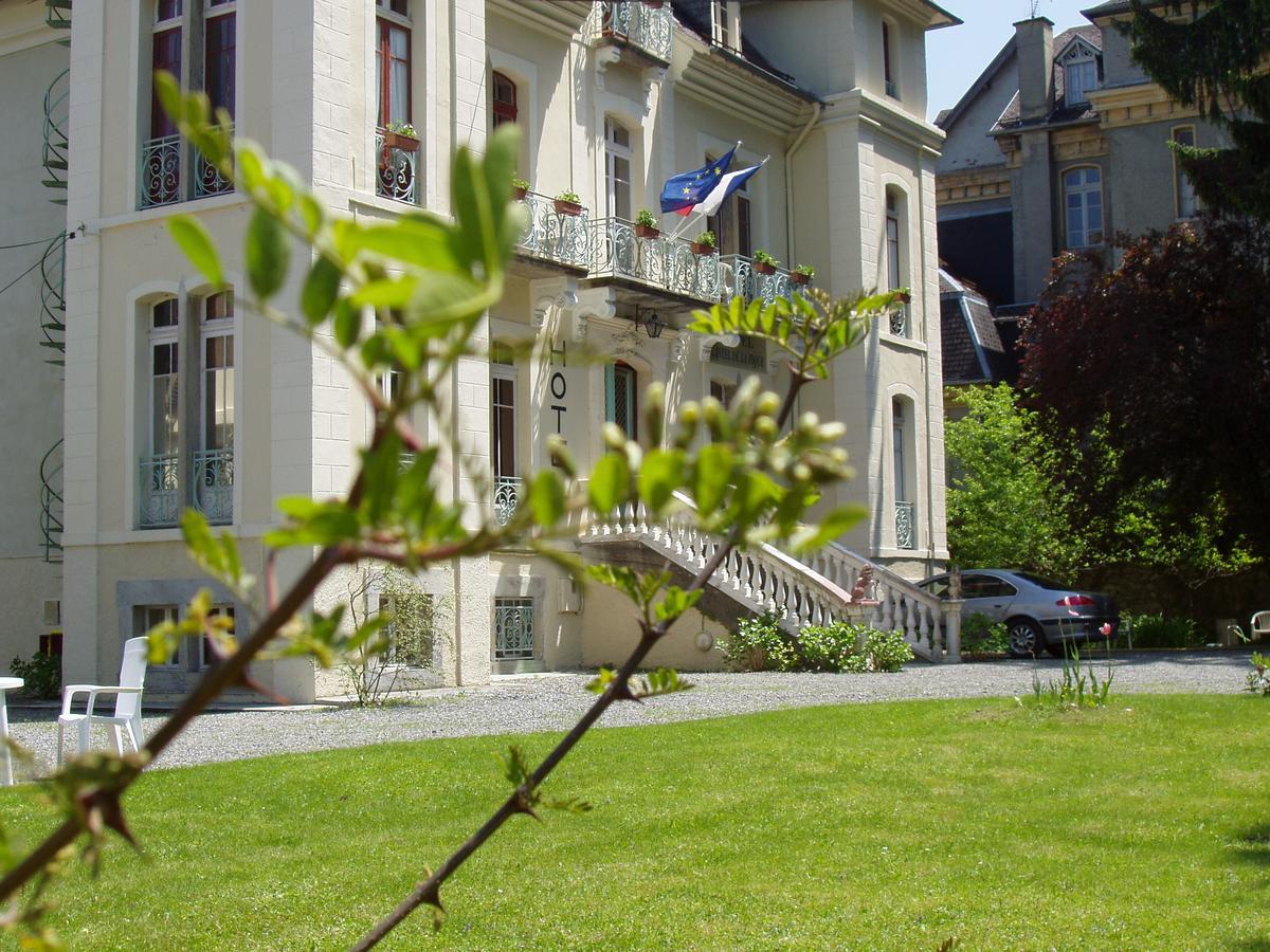 Hôtel Castel de la Pique Bagneres-de-Luchon Exterior foto